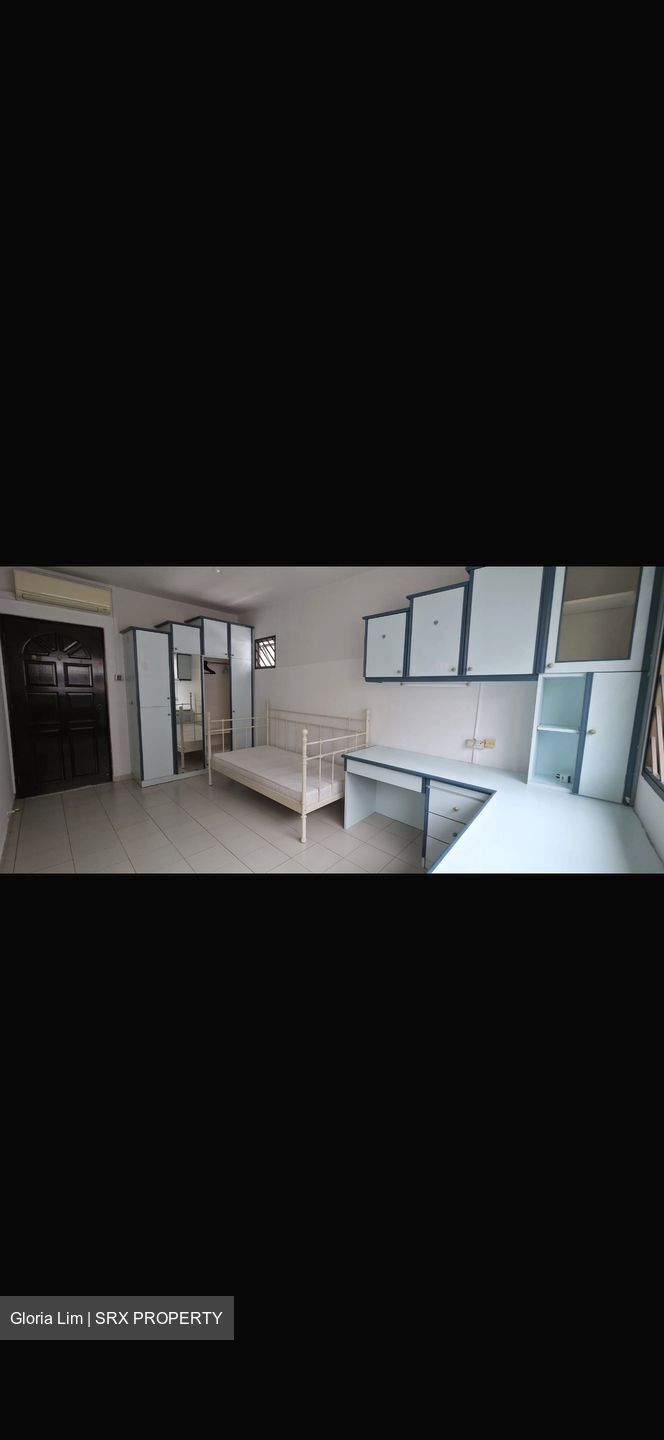 Choa Chu Kang Central (Choa Chu Kang),  #599212111
